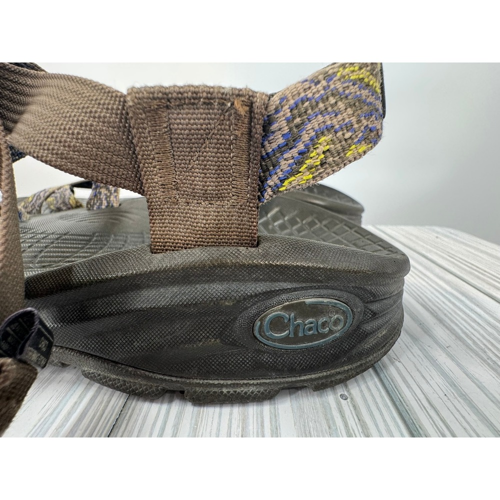 Chaco Z/2 Classic Mens Sandals Sz 10 Brown Geometric Toe Loop Hiking Water Sport - Picture 3 of 12